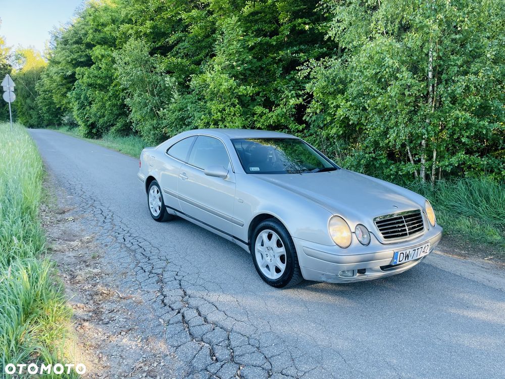 Mercedes-Benz CLK - 1
