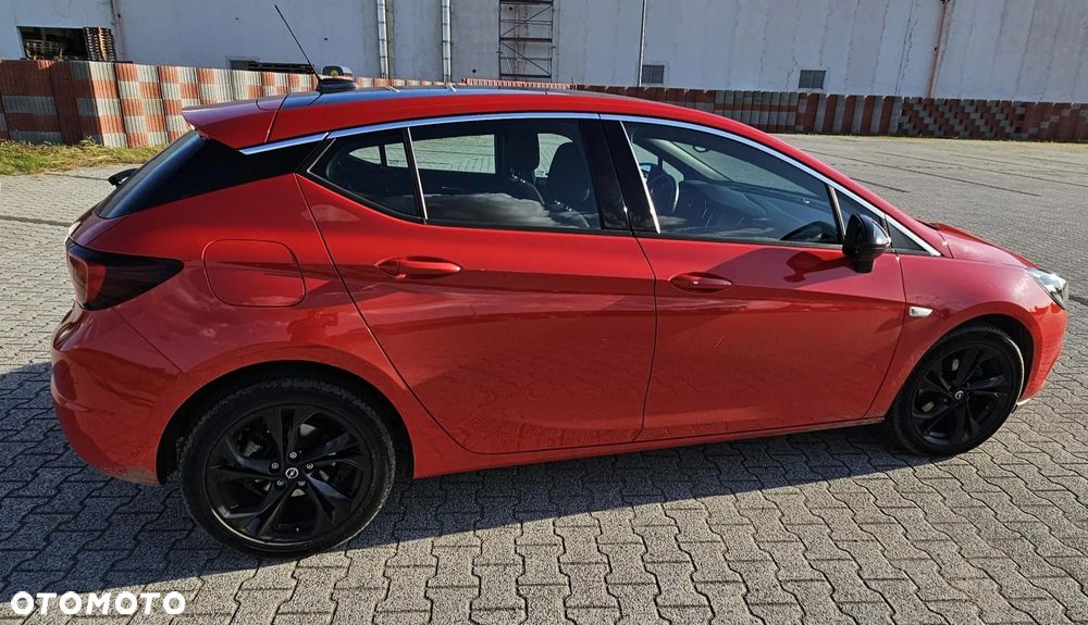 Opel Astra V 1.4 T Dynamic - 3