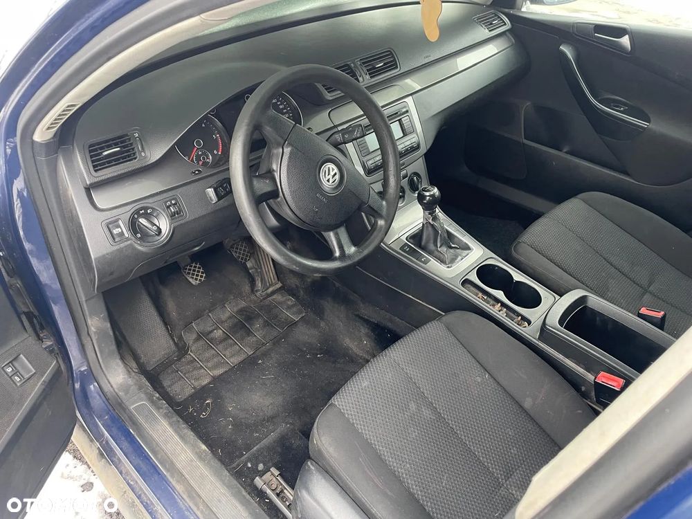 VW PASSAT B6 na części!!! Kolor : LA5E - 6