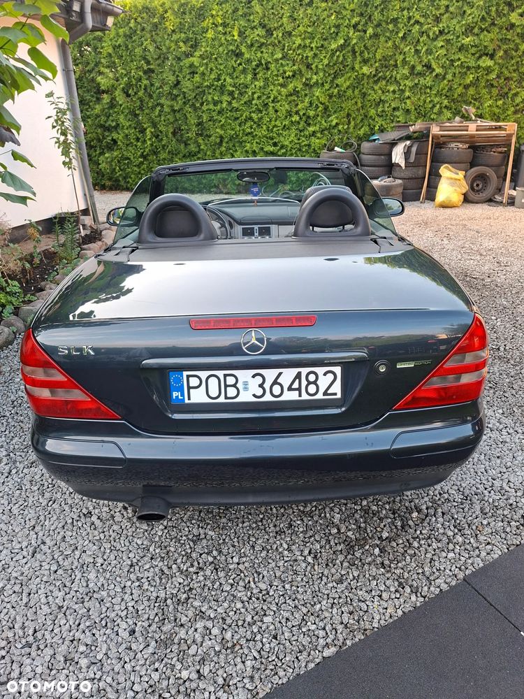 Mercedes-Benz SLK 200 - 8