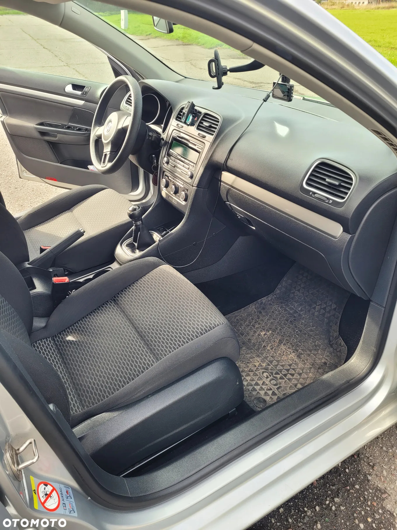 Volkswagen Golf VI 1.6 TDI Trendline - 24