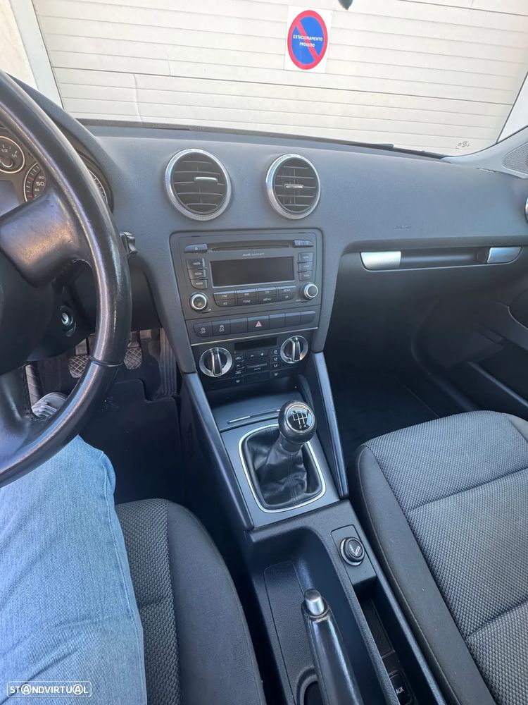 Audi A3 1.6 TDI Sport - 5
