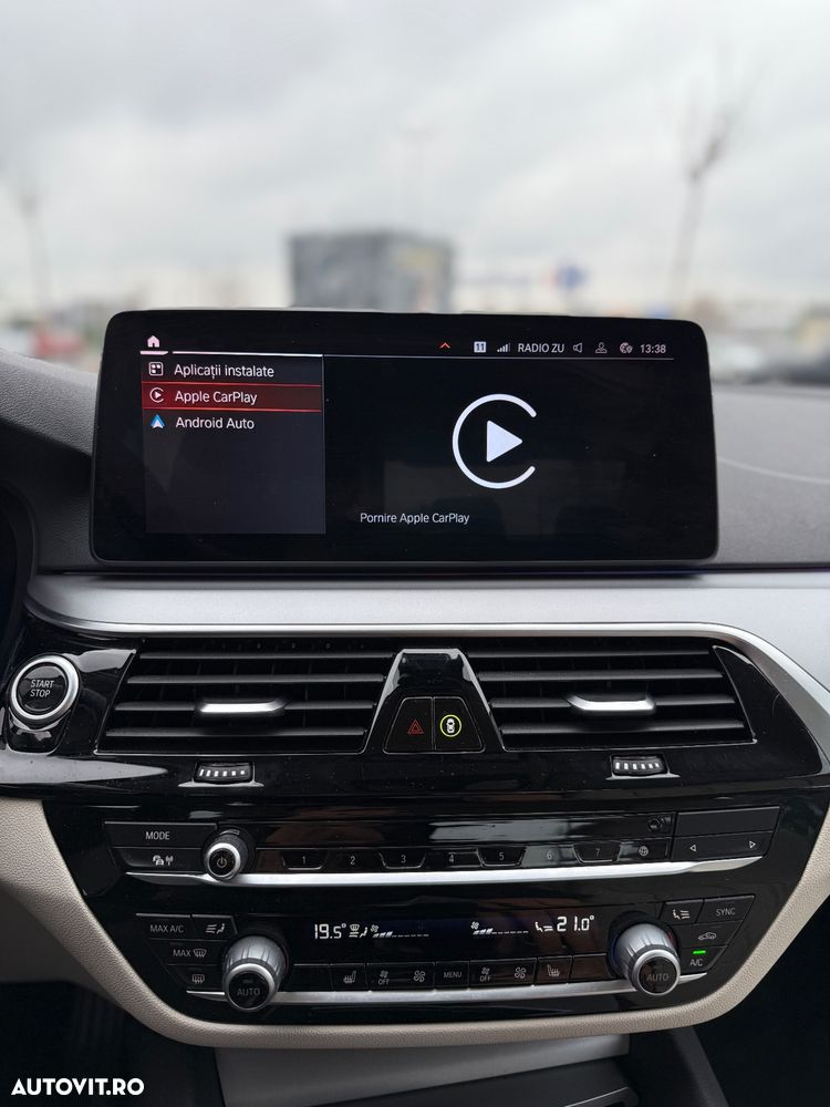 BMW Seria 5 530e Aut. Luxury Line - 25