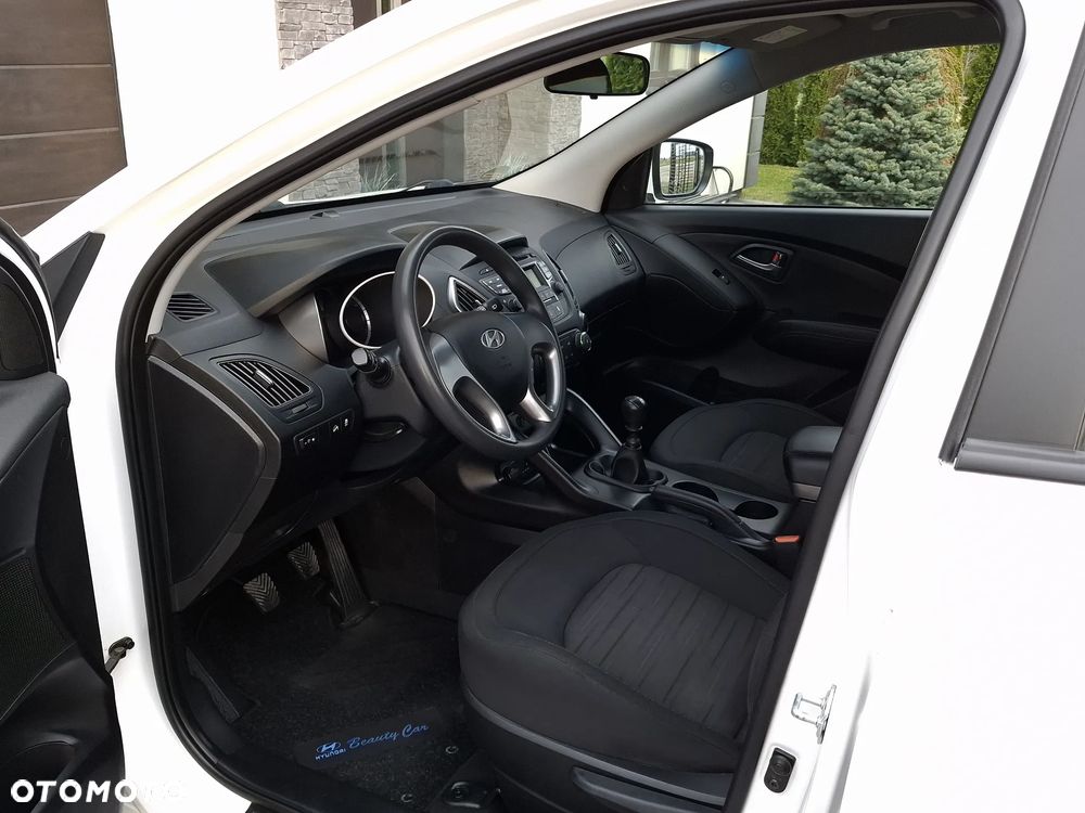 Hyundai ix35 1.6 2WD Fifa World Cup Edition - 5