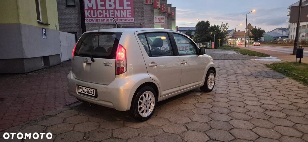 Daihatsu Sirion 1.3 CooLine - 10