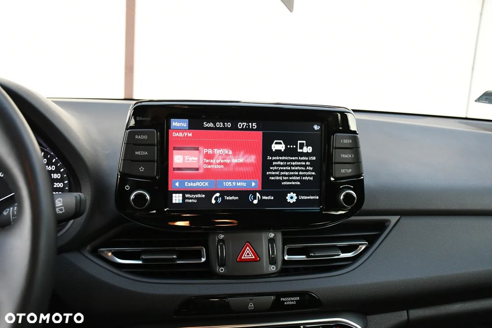 Hyundai i30 1.6 D Comfort - 27