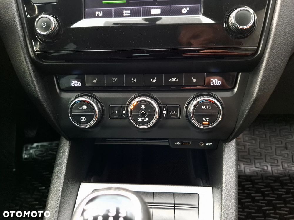 Skoda Octavia 1.8 TSI Edition - 17