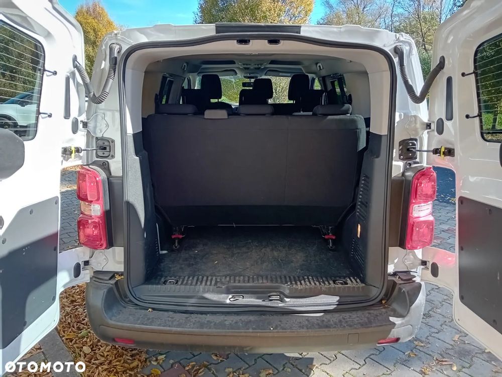 Toyota ProAce ver-kombi-2-0-d--4d-medium-2-8t - 10