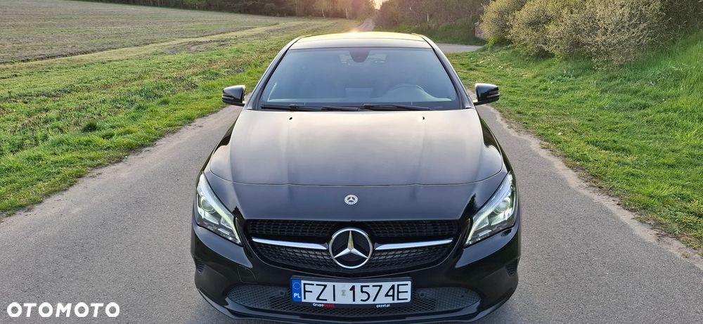 Mercedes-Benz CLA - 2