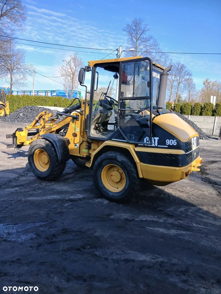 Caterpillar 906 - 1