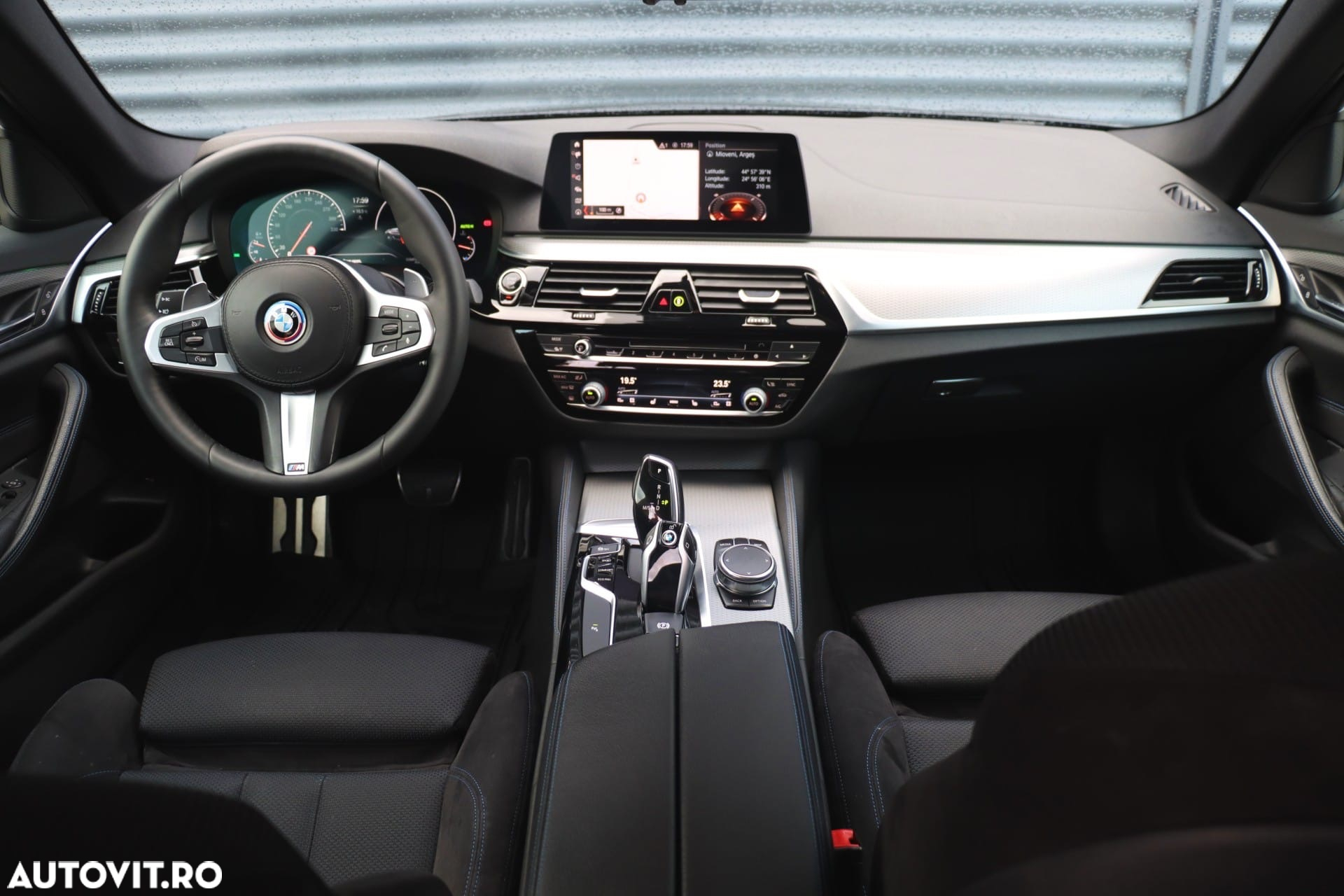 BMW Seria 5 520d Aut. M Sport Edition - 3