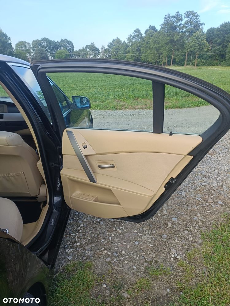 BMW Seria 5 - 10
