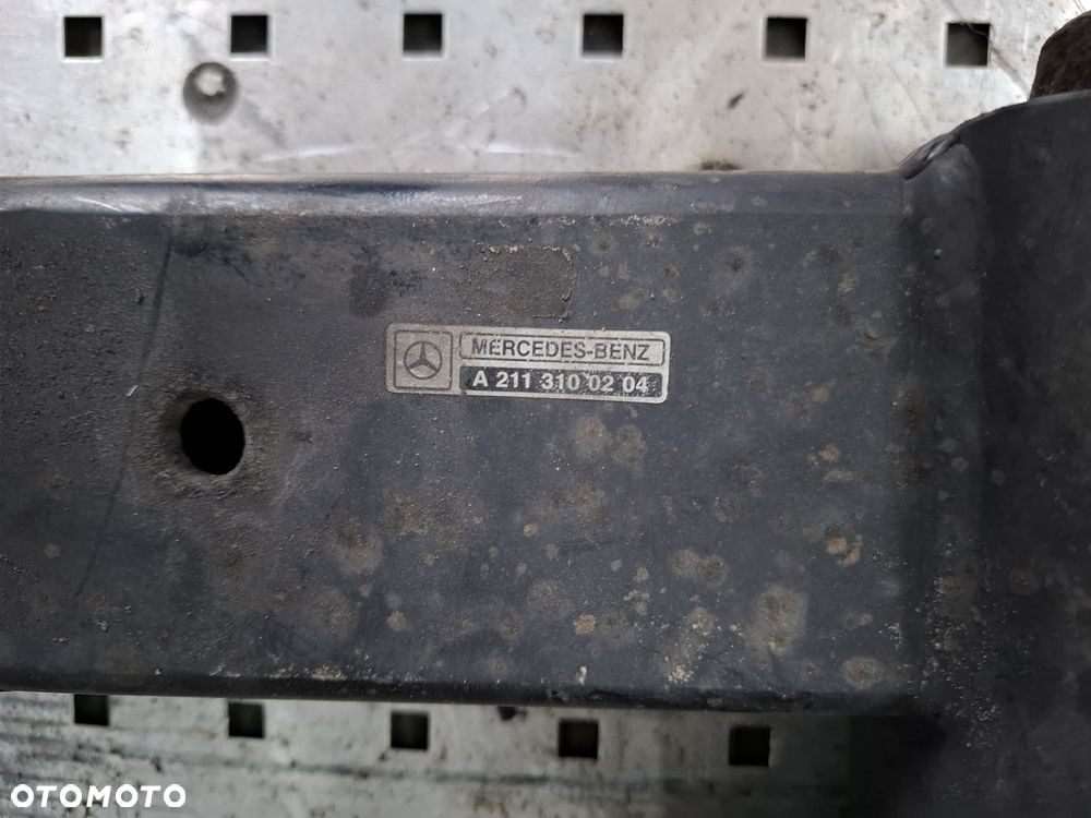 HAK HOLOWNICZY ORIS MERCEDES W211 a2113100204 KOMBI - 4