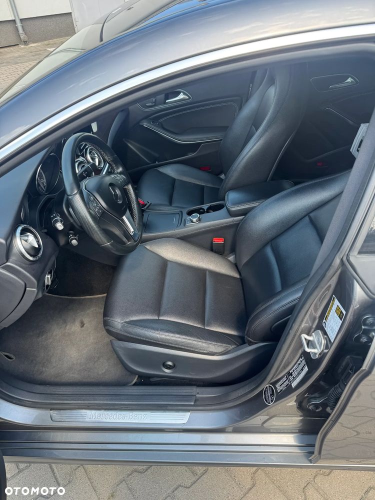 Mercedes-Benz CLA 250 4-Matic - 18