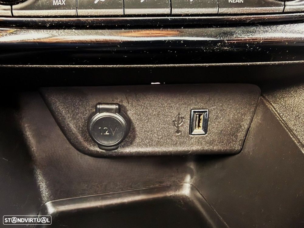 Opel Corsa 1.5 D Edition - 19