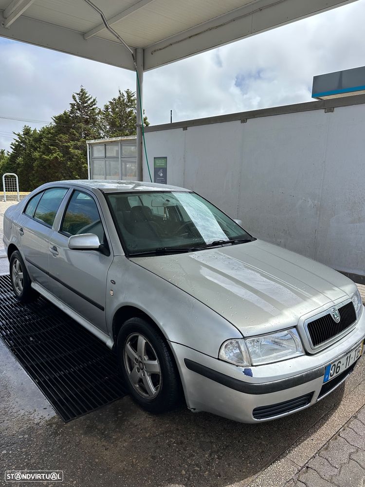 Skoda Octavia 1.4 Ambiente - 3