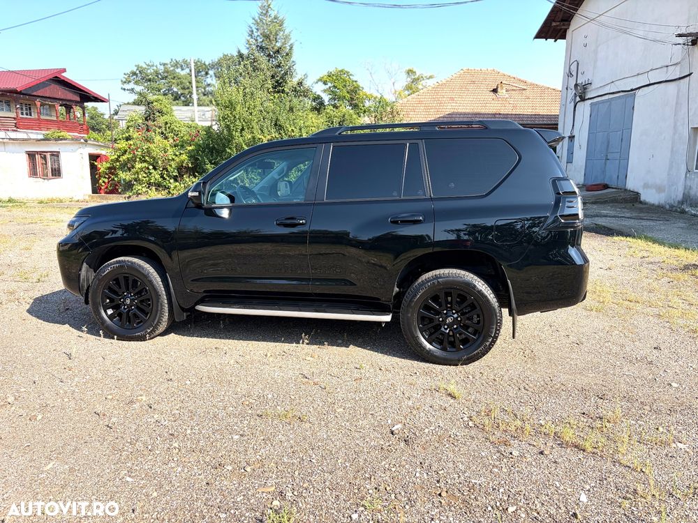 Toyota Land Cruiser 2.8l D-4D 204 CP A/T Luxury Black Matte Edition - 11