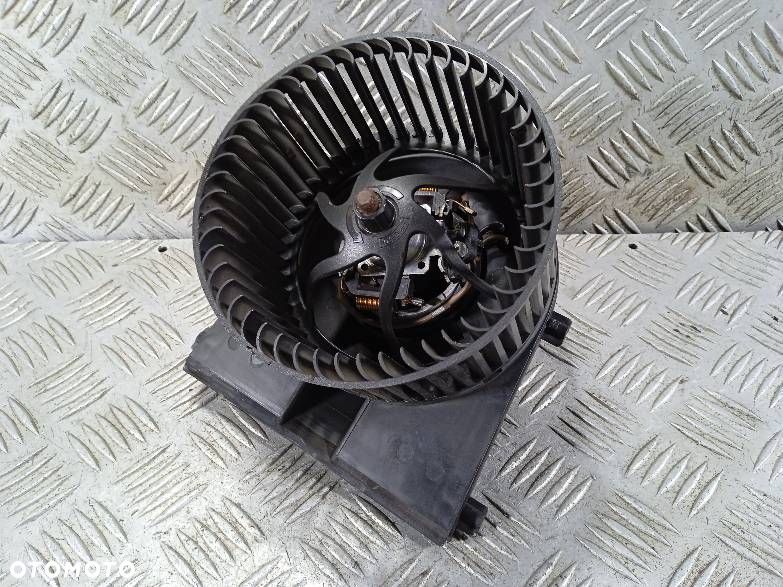 WENTYLATOR DMUCHAWA NAWIEWU VOLKSWAGEN NEW BEETLE - 1