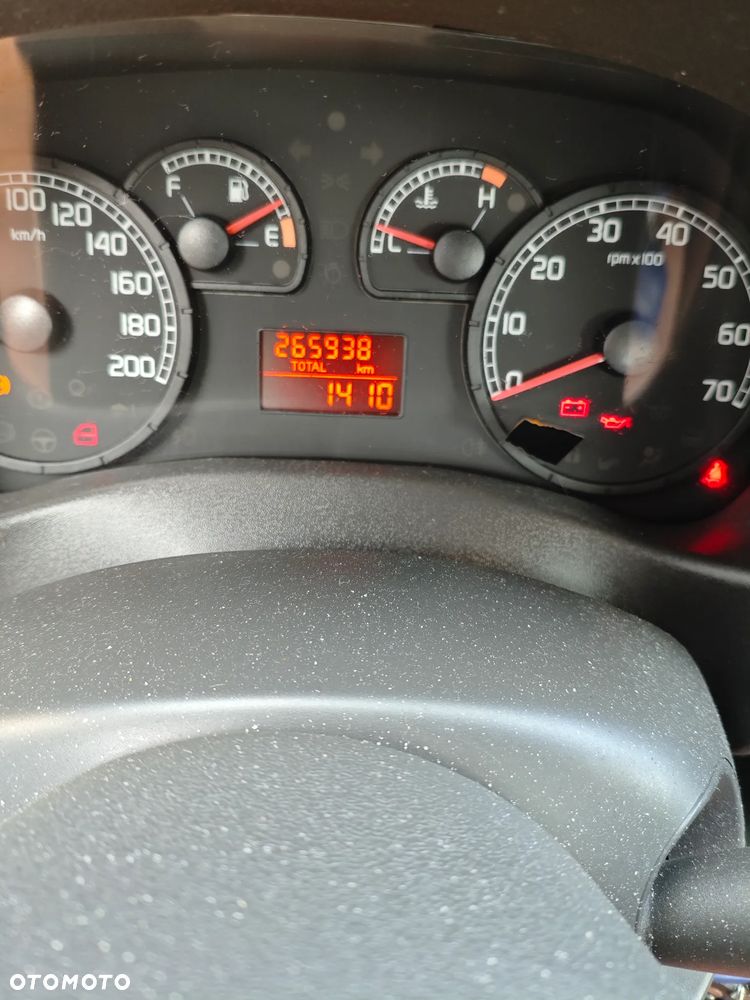 Fiat Doblo 1.9 JTD Dynamic - 8
