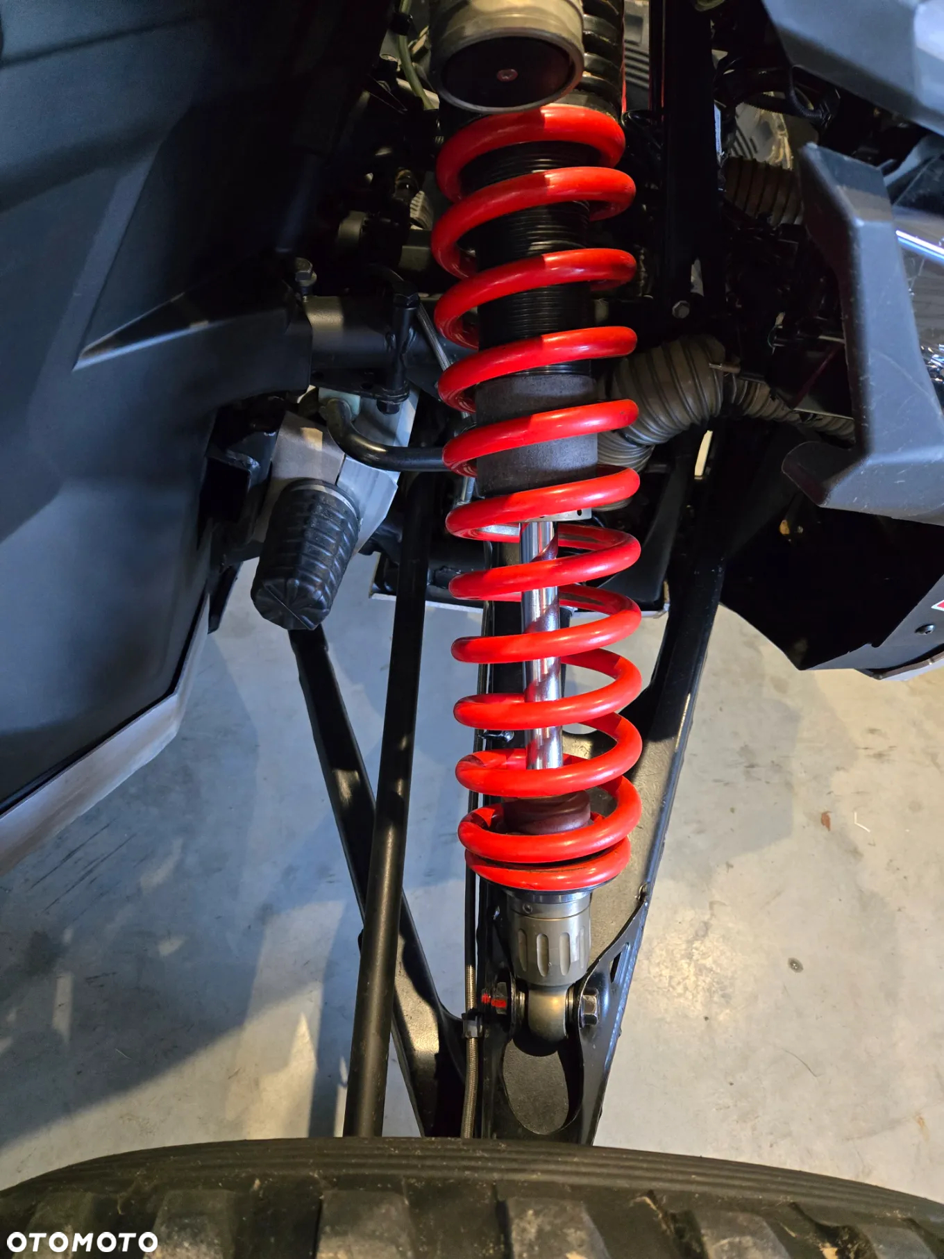 Can-Am Maverick - 10