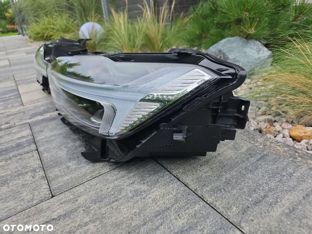 VOLVO XC60 II 2 LIFT Lampy przód Full Led System 32396575 32337383 Czarne - 5
