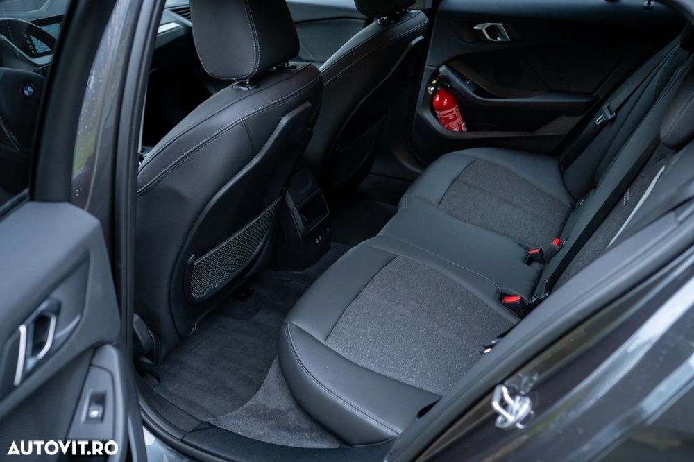 BMW Seria 1 120d xDrive Aut. Edition M Sport Shadow - 23