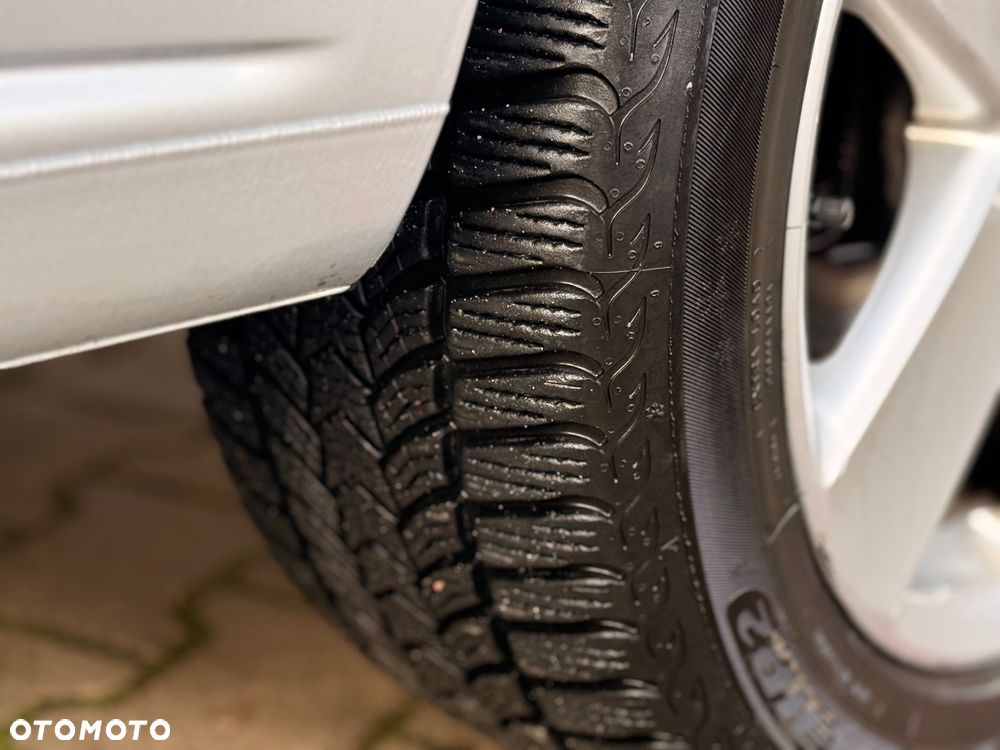 Volkswagen Caddy - 11