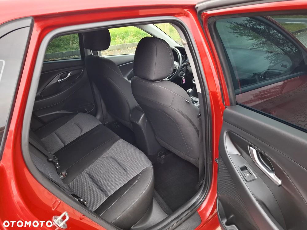 Hyundai i30 - 38