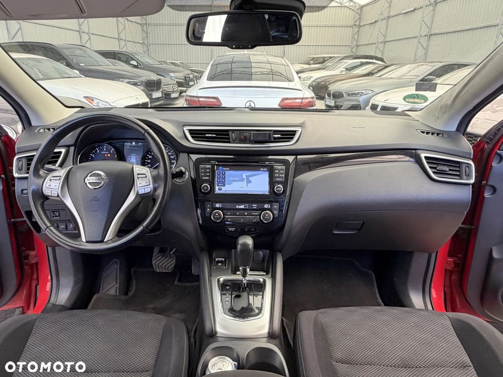 Nissan Qashqai 1.2 DIG-T Tekna Xtronic - 7