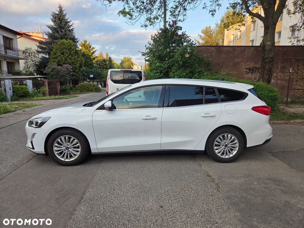 Ford Focus 1.0 EcoBoost Titanium - 8