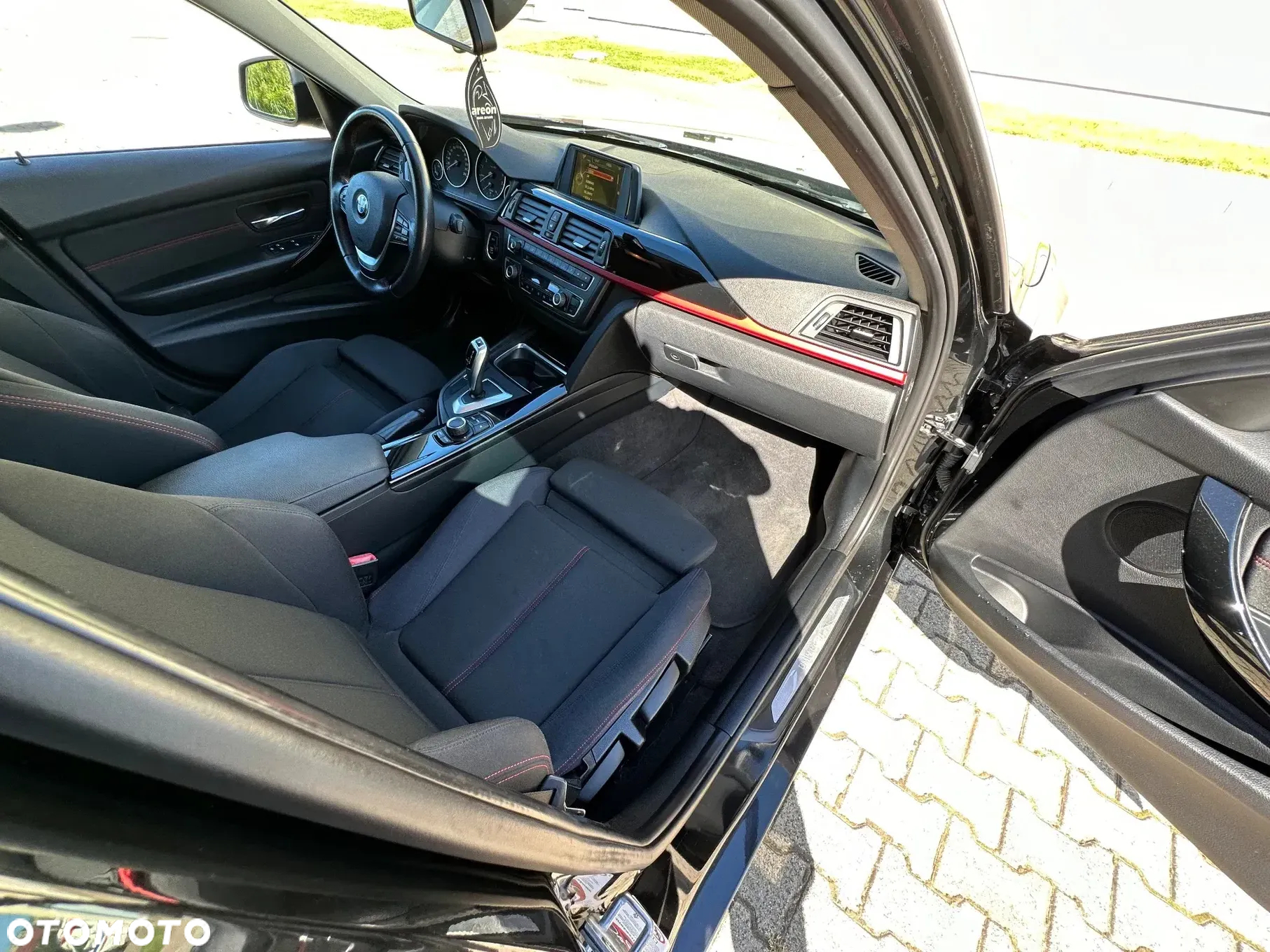 BMW Seria 3 - 24