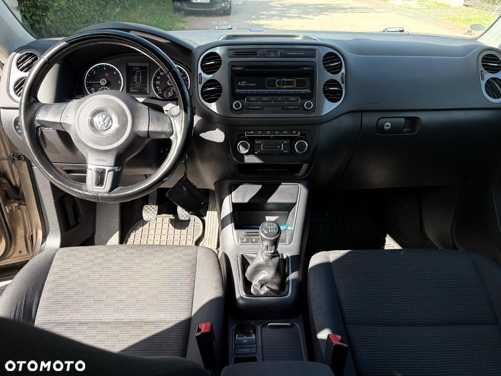 Volkswagen Tiguan 2.0 TDI BlueMot Trend&Fun - 9
