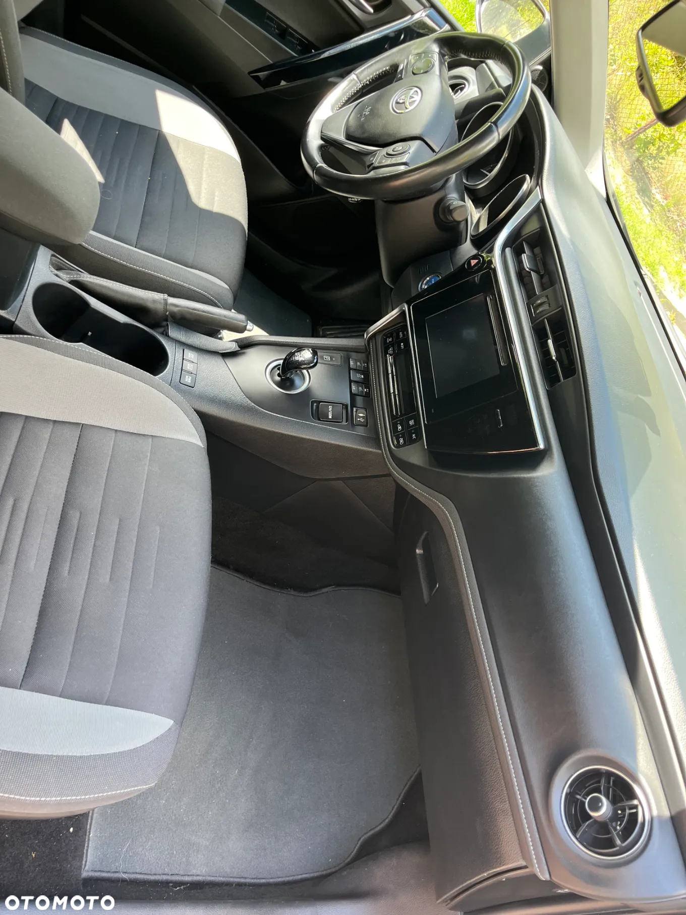 Toyota Auris Hybrid 135 Prestige - 7