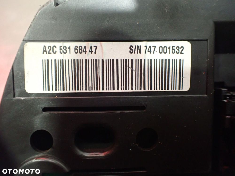 LICZNIK BMW E90 325I 2.5 - 4