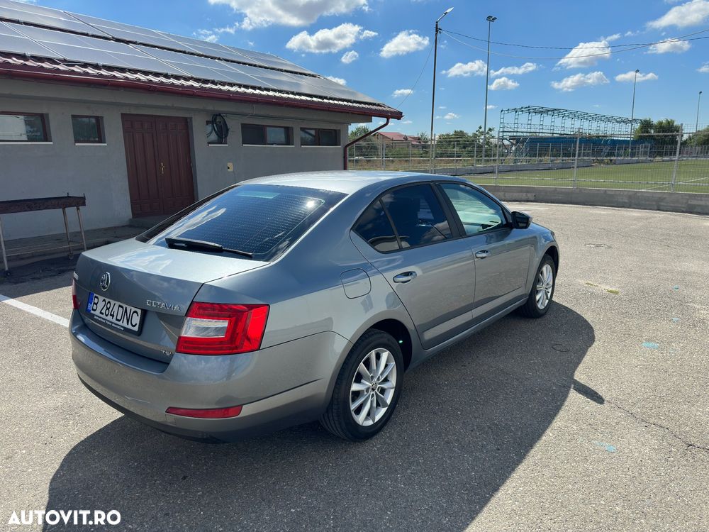 Skoda Octavia - 5
