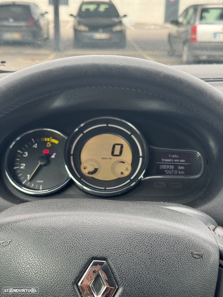 Renault Mégane Sport Tourer 1.5 dCi Confort CO2 Champion - 6