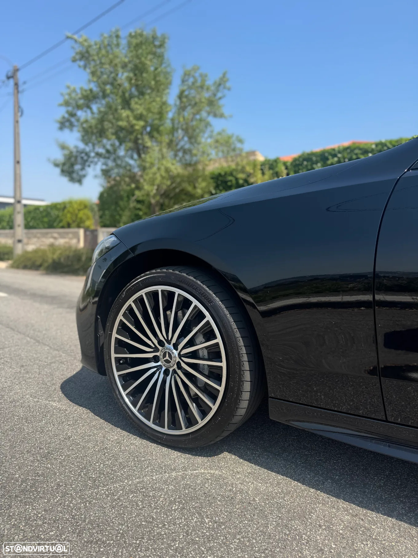 Mercedes-Benz C 300 e AMG Line - 4