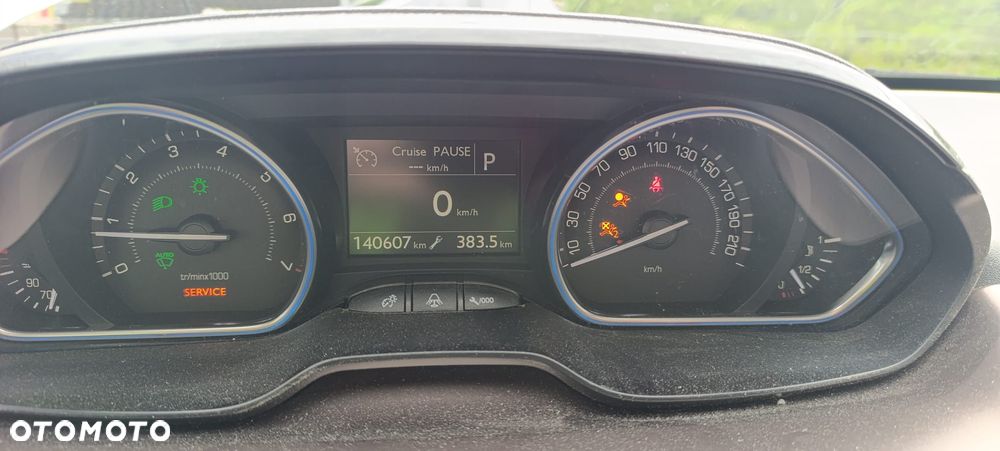 Peugeot 2008 120 VTI Automatik Active - 6