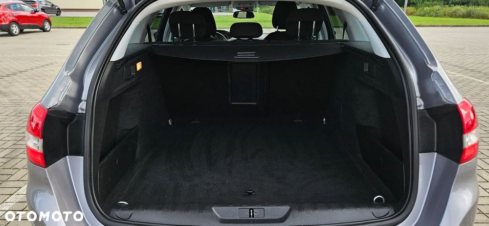 Peugeot 308 SW PureTech 110 Stop & Start Style - 15