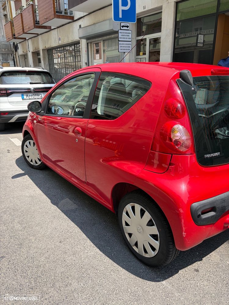 Peugeot 107 1.0 Trendy - 9