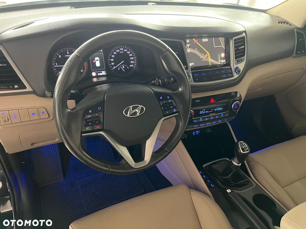 Hyundai Tucson - 12