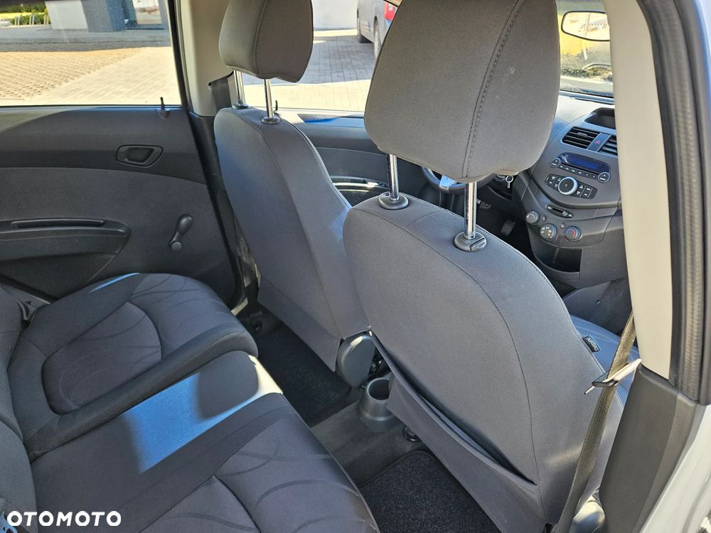 Chevrolet Spark 1.0 LS+ Design - 21