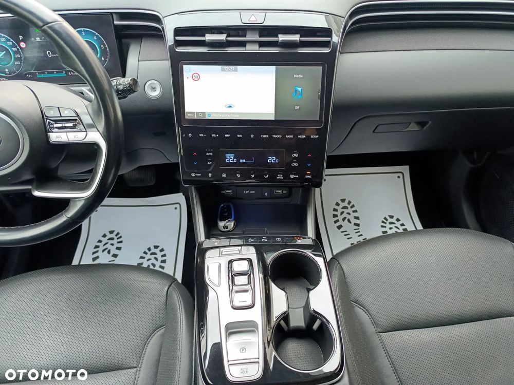 Hyundai Tucson 1.6 CRDi 48V-Hybrid 2WD DCT Select - 27