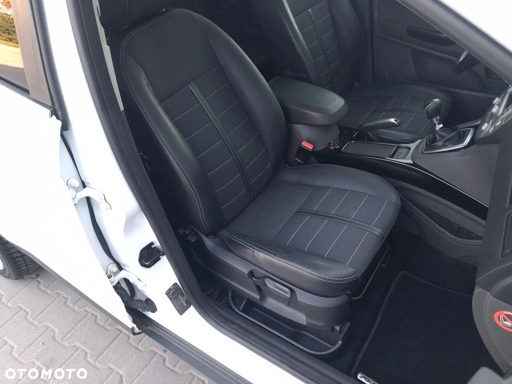 Ford Kuga 2.0 TDCi Titanium S - 25