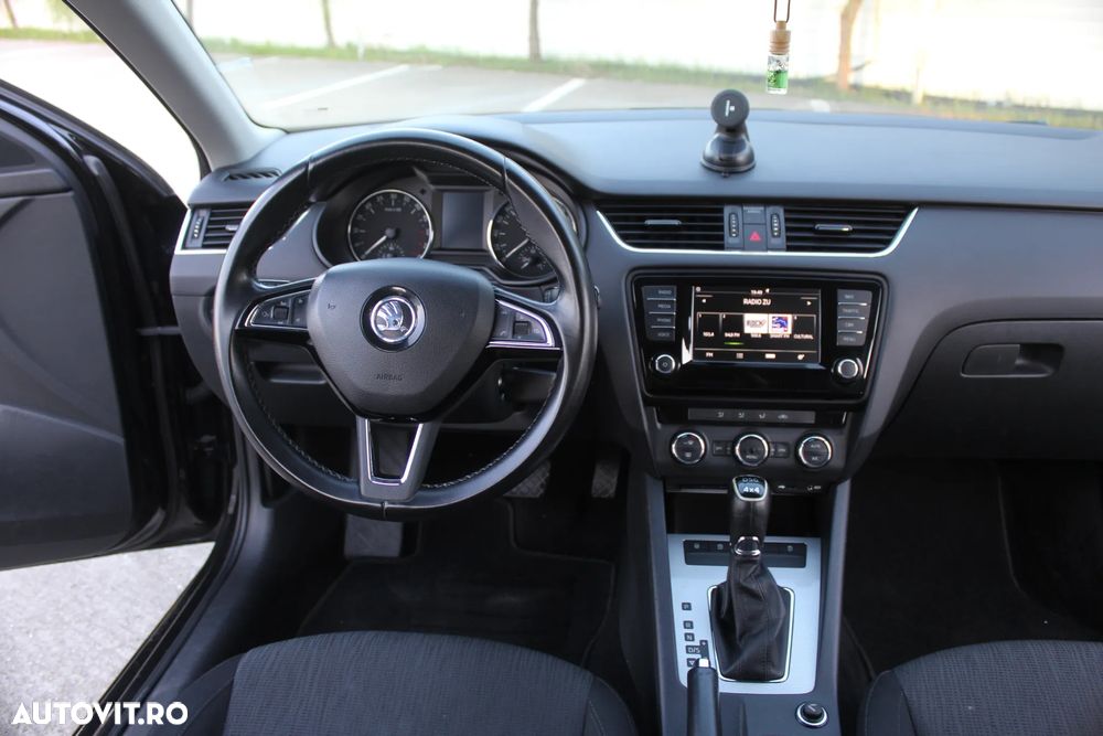 Skoda Octavia 2.0 TDI 4X4 ELEGANCE DSG - 13