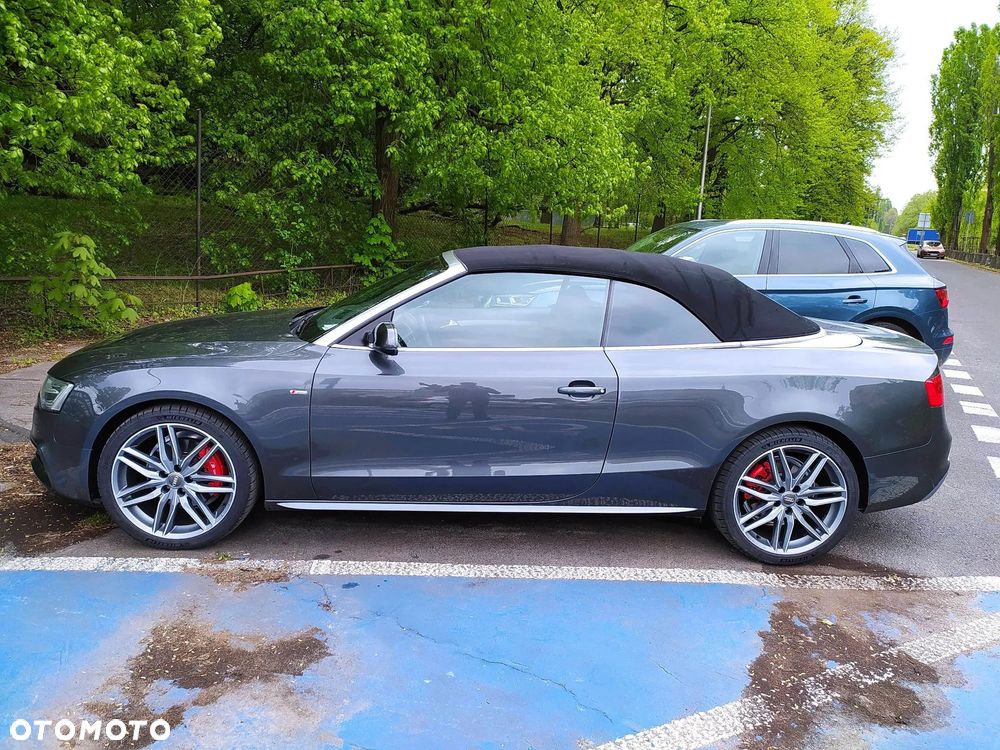Audi A5 Cabrio 3.0 TDI DPF quattro S tronic - 4