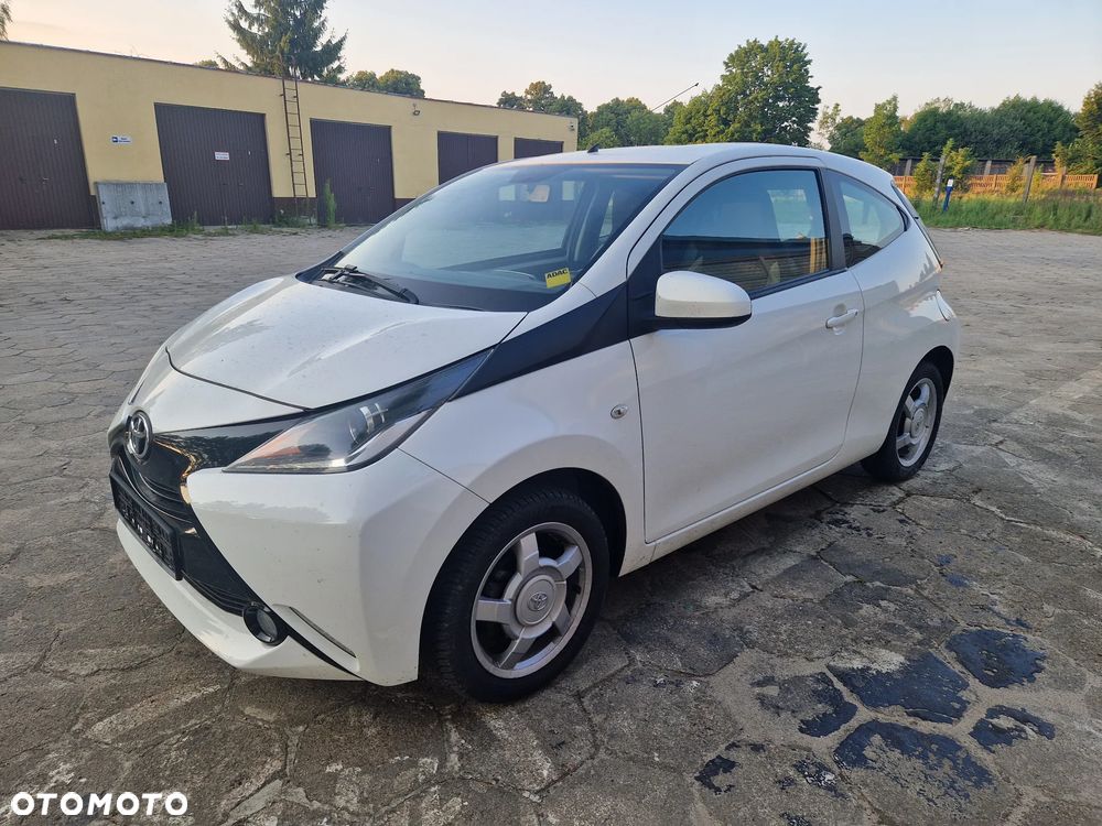 Toyota Aygo x-cite - 1