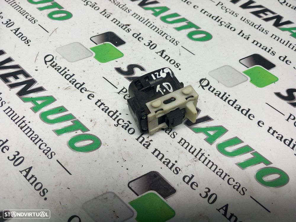 Botão / Botões / Comutador Vidro Dto Mercedes-Benz C-Class (W203) - 2