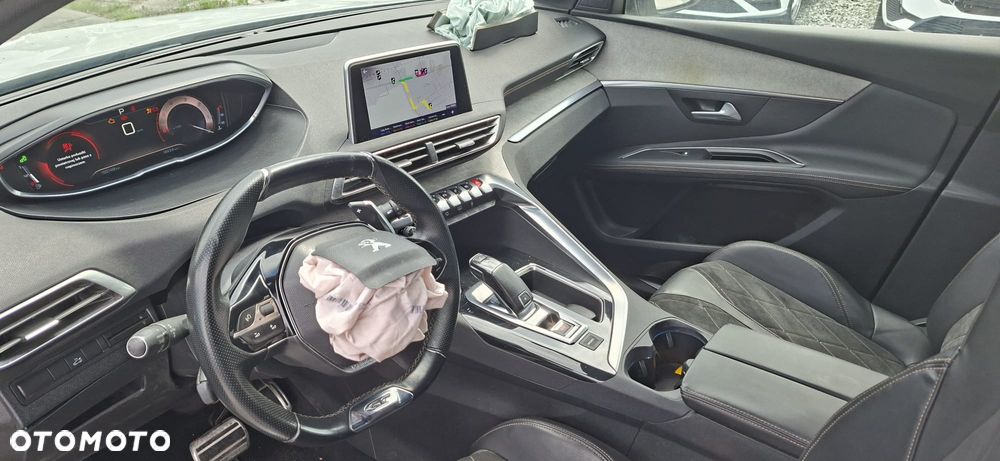 Peugeot 3008 BlueHDi 180 Stop & Start EAT6 GT - 11