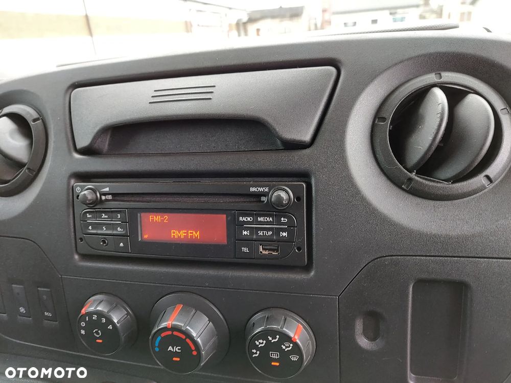 Renault Master - 15